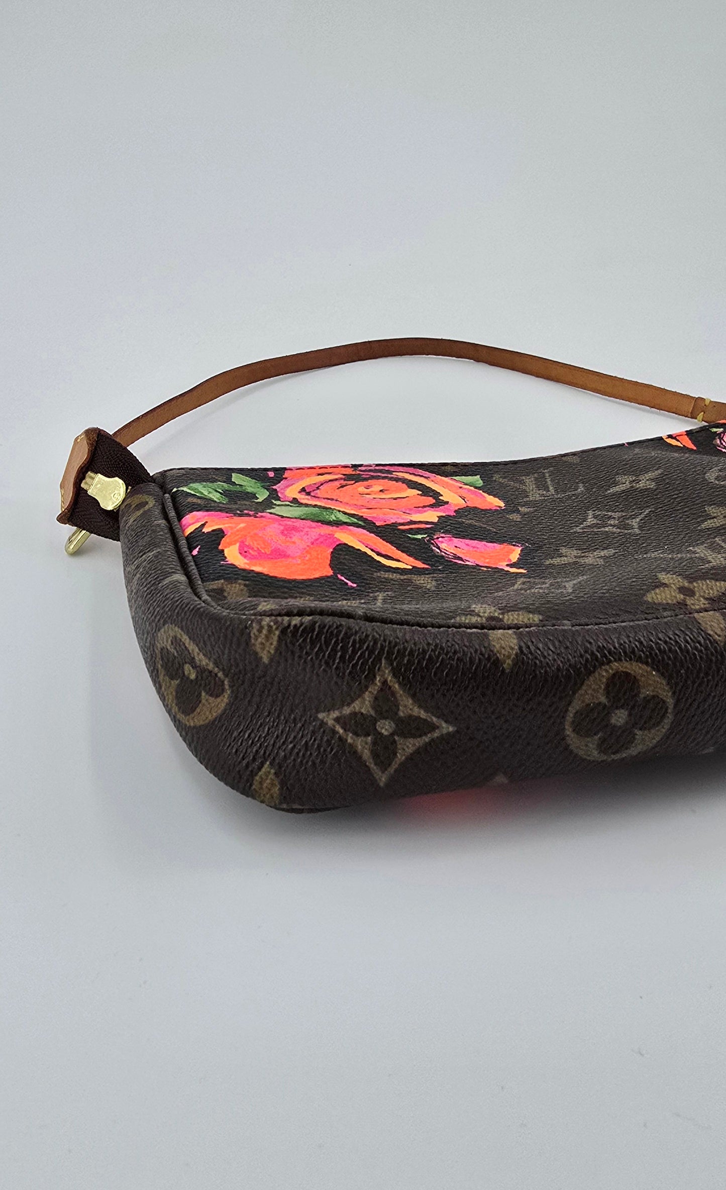 Louis Vuitton Pochette Accessoires Roses Limited Edition