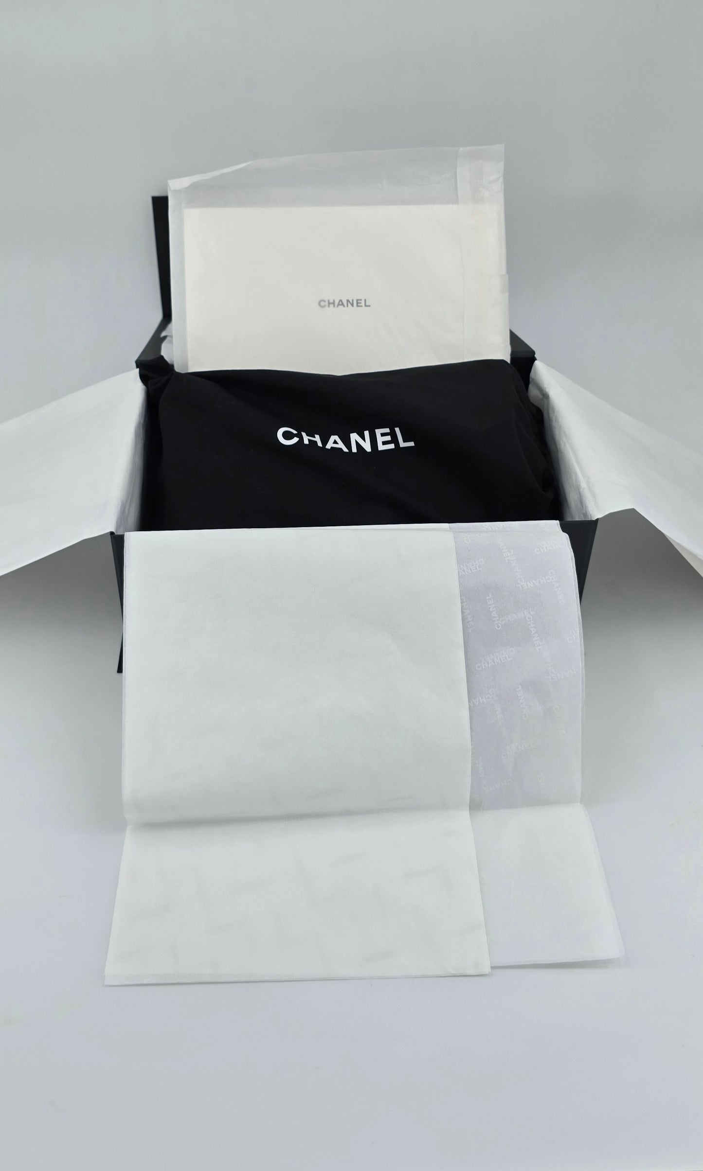 Chanel BOY Medium
