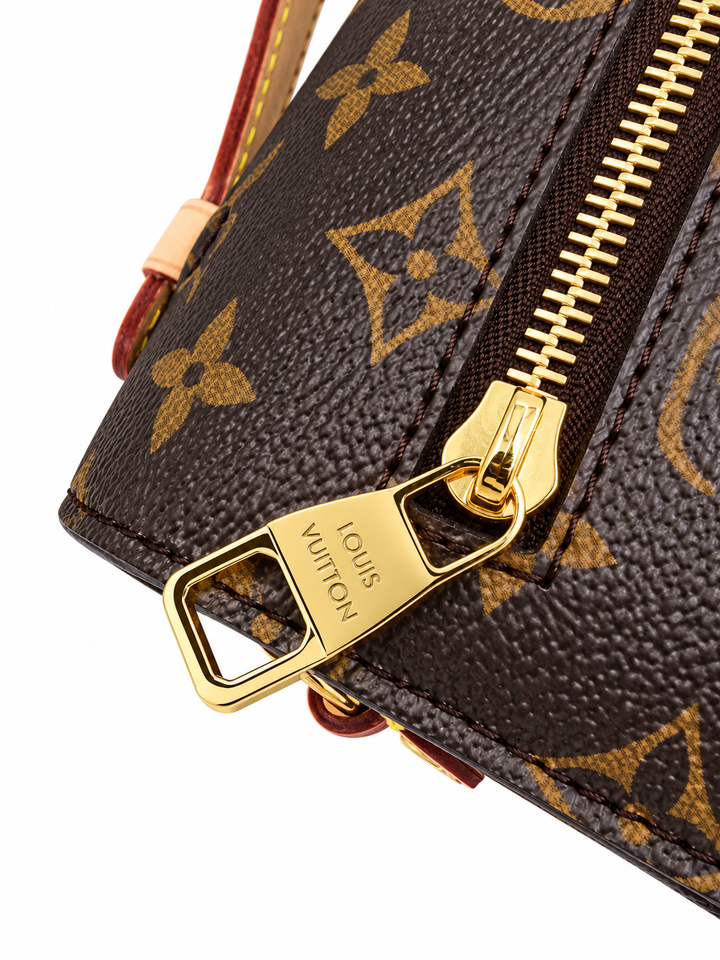 Louis Vuitton Pochette Métis