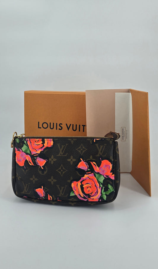 Louis Vuitton Pochette Accessoires Roses Limited Edition