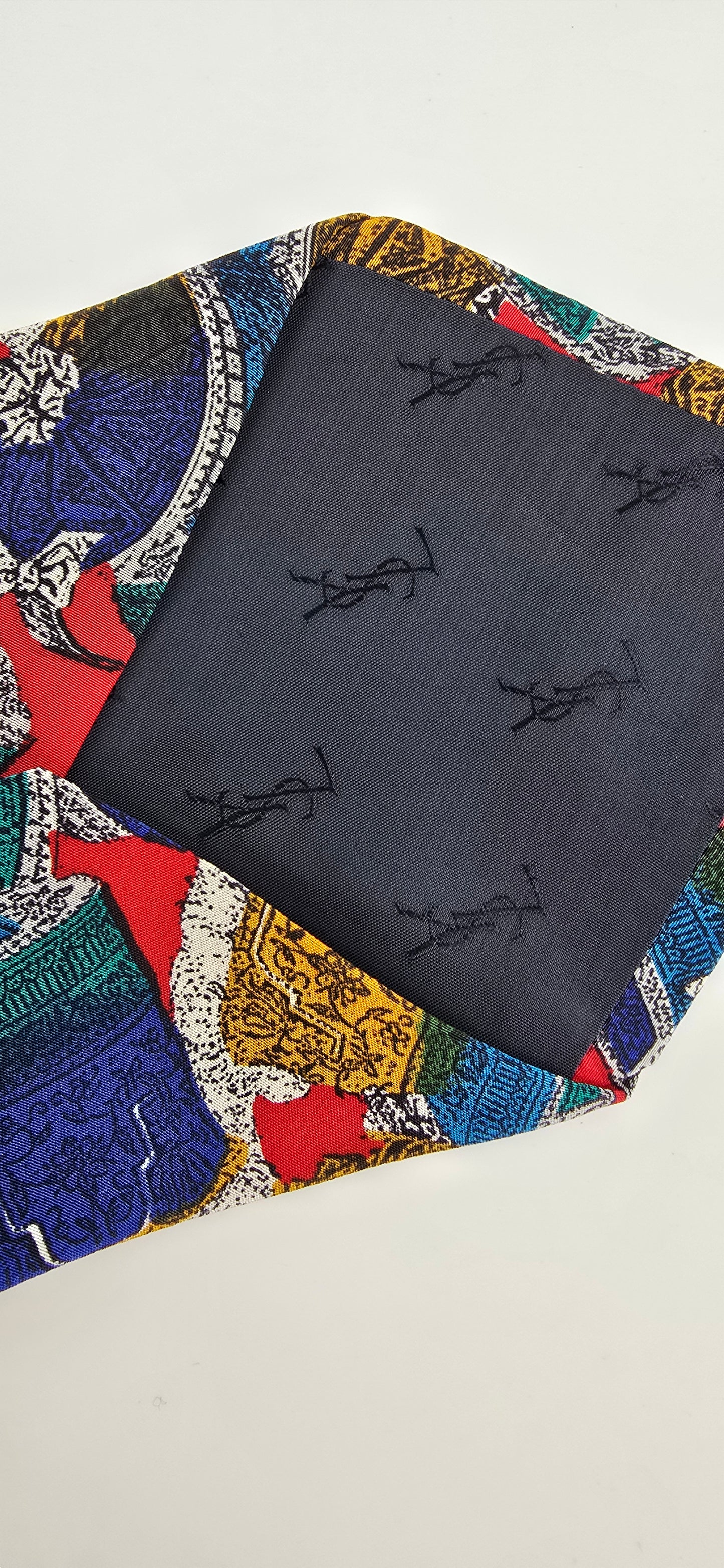Cravatta Yves Saint Laurent Vintage