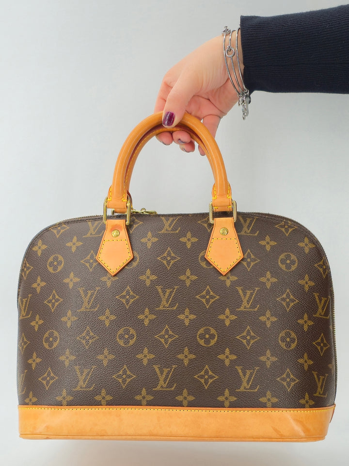 LOUIS VUITTON ALMA PM
