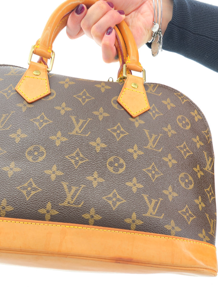 LOUIS VUITTON ALMA PM