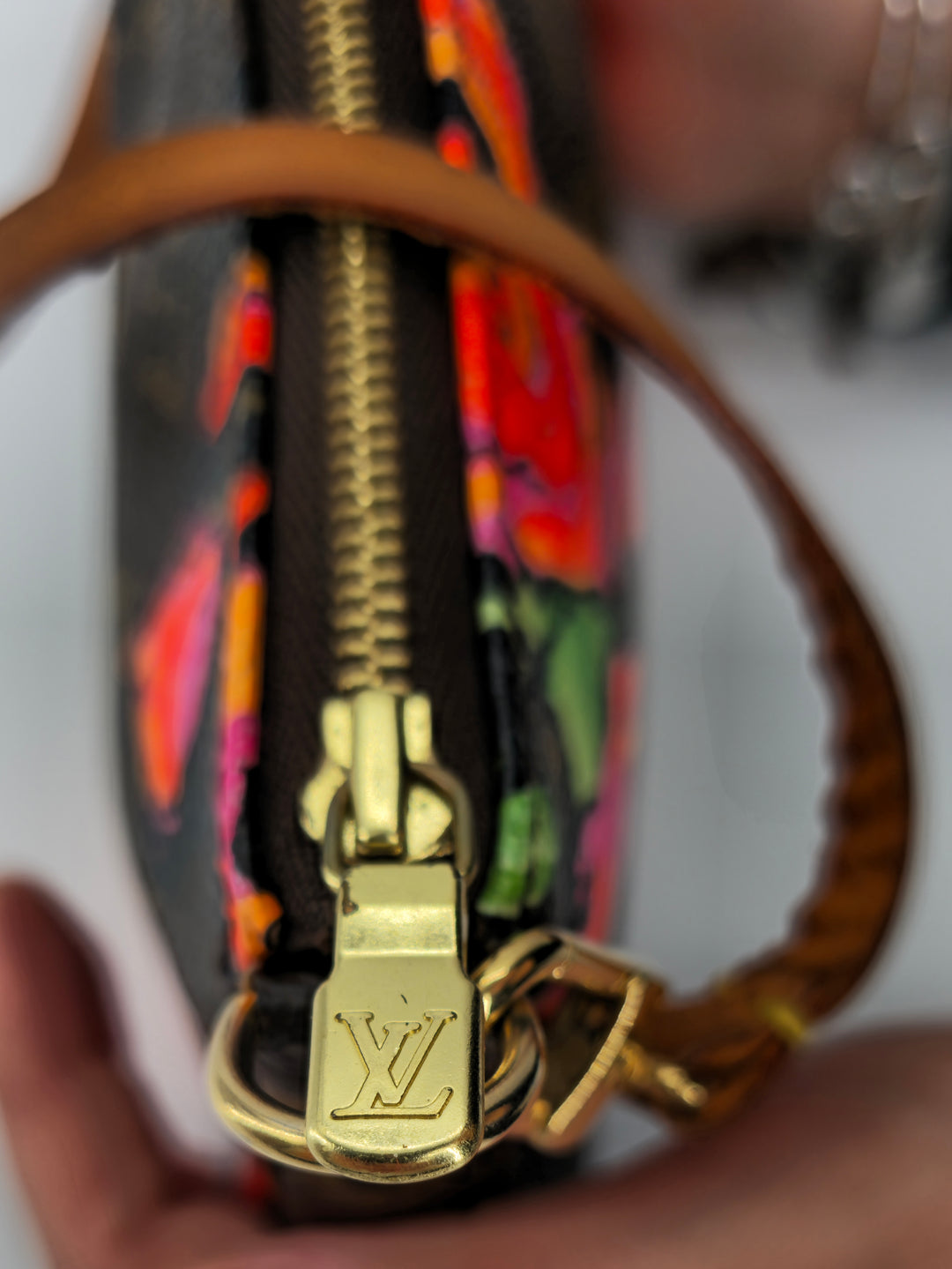 Louis Vuitton Pochette Accessoires Roses Limited Edition