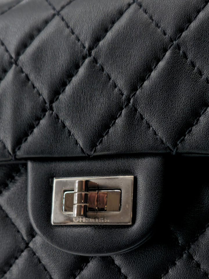 CHANEL 2.55 MINI REUISSE