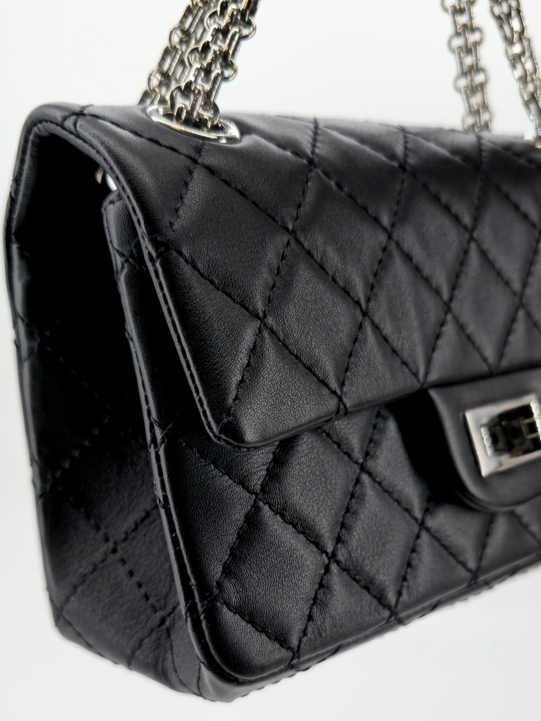 CHANEL 2.55 MINI REUISSE