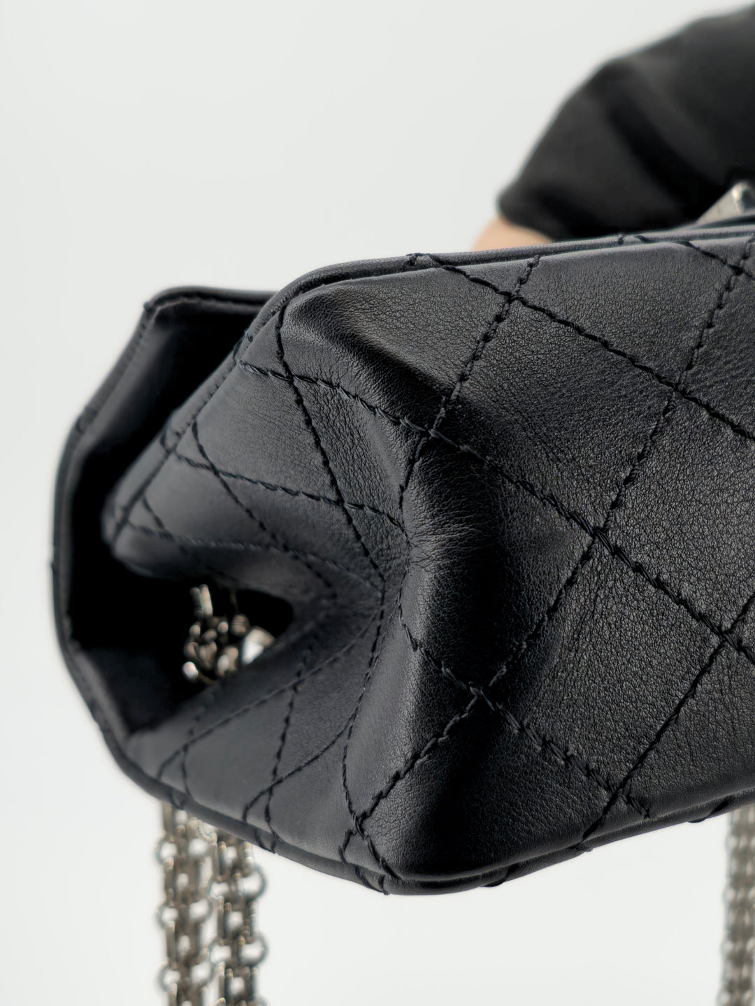 CHANEL 2.55 MINI REUISSE