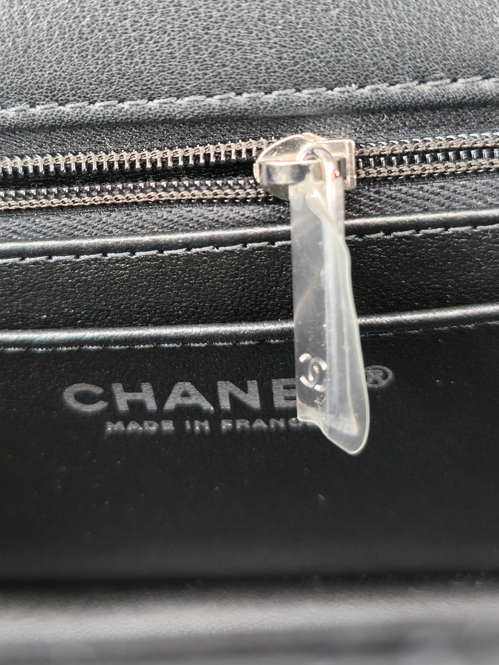CHANEL 2.55 MINI REUISSE