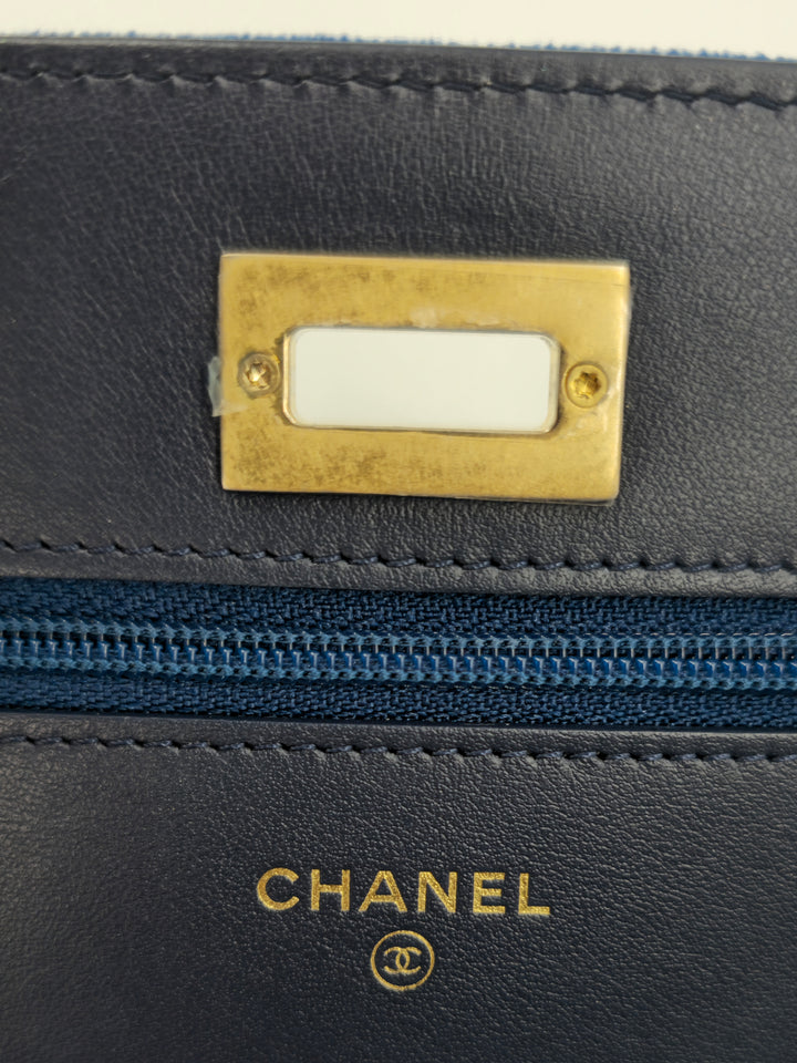 CHANEL WALLET ON CHAIN