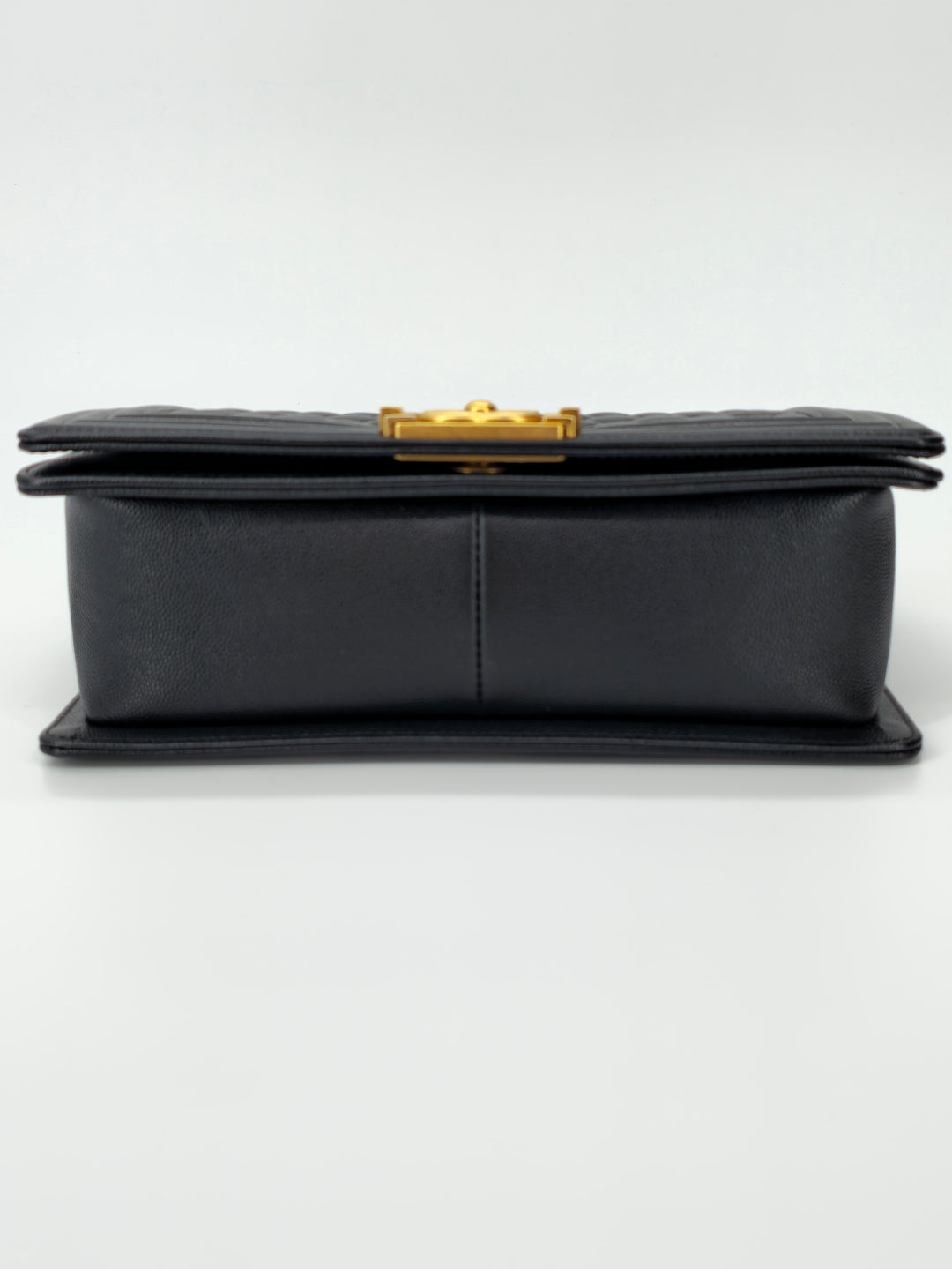 CHANEL BOY MEDIUM