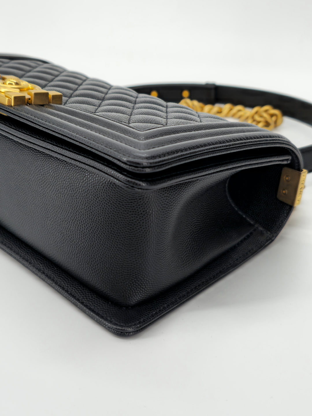 CHANEL BOY MEDIUM