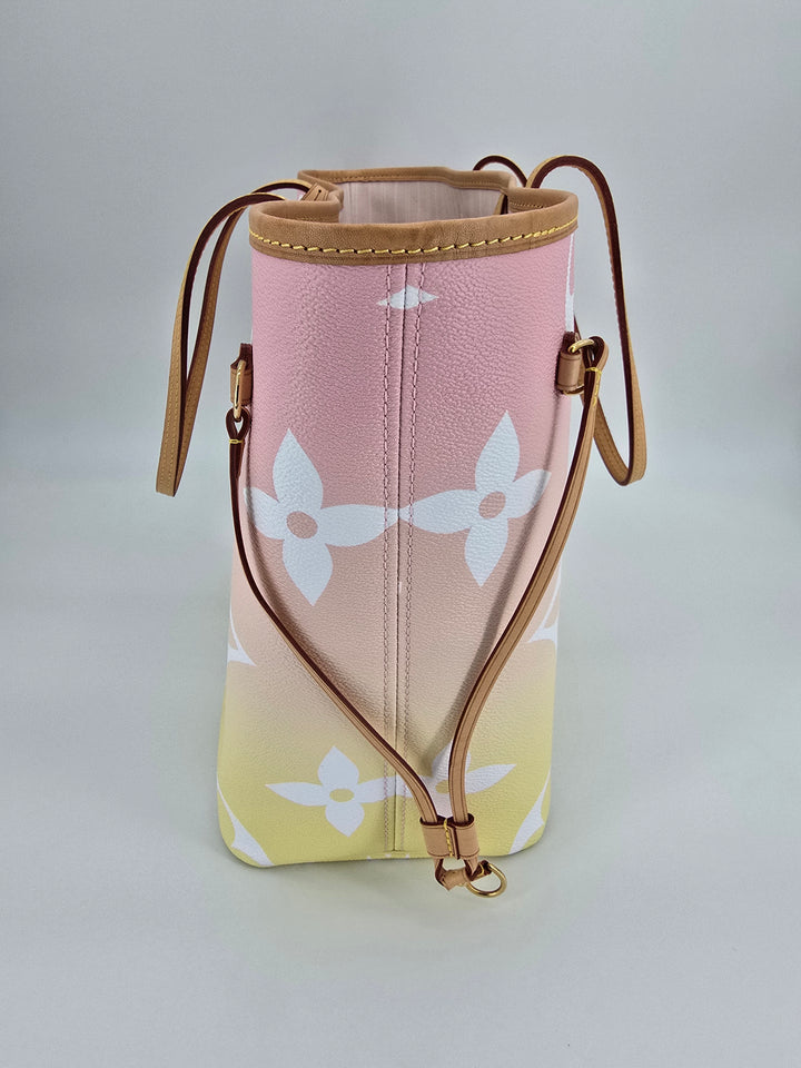 Louis Vuitton Neverfull MM Limited Edition "By The Pool"