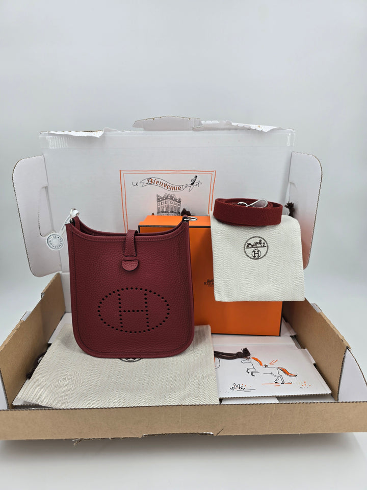 HERMÉS Evelyne 16 Amazone Rouge/Rouge