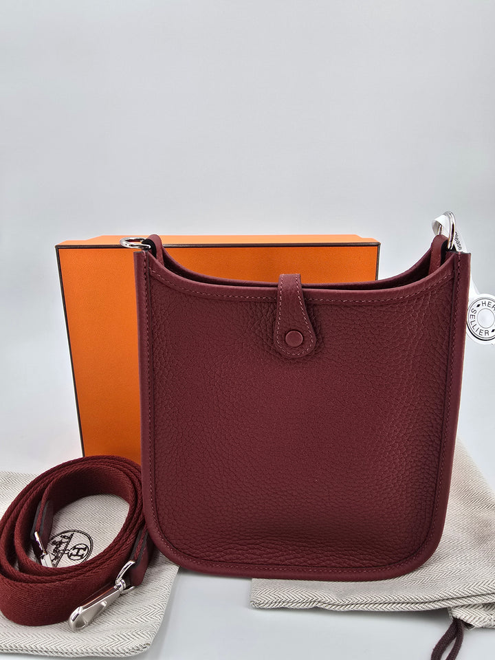 HERMÉS Evelyne 16 Amazone Rouge/Rouge