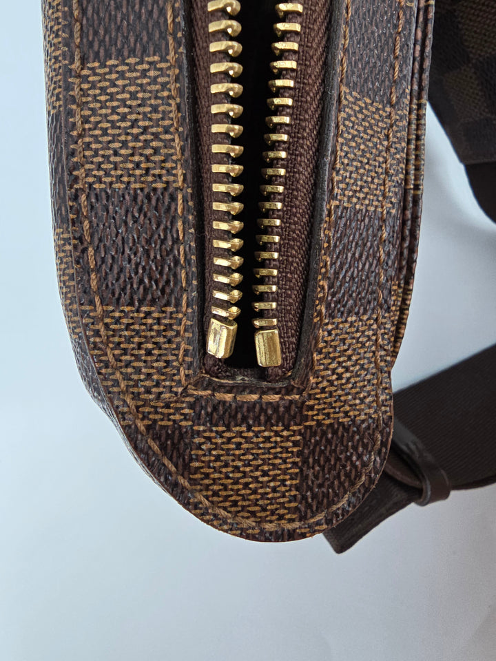 Louis Vuitton Marsupio Geronimo