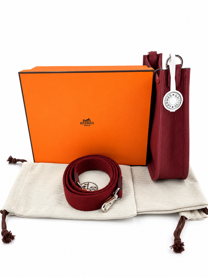 HERMÉS                                Evelyne16                         Amazone Rouge/Rouge