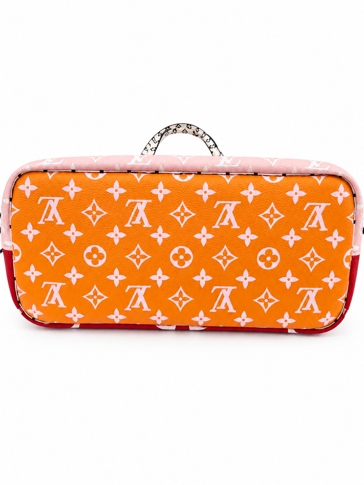 Louis Vuitton Neverfull MM Limited Edition Giant Monogram