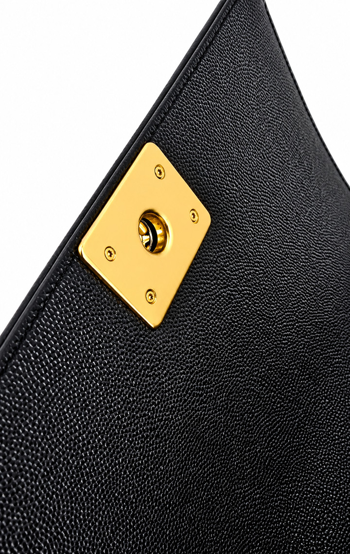 CHANEL BOY MEDIUM