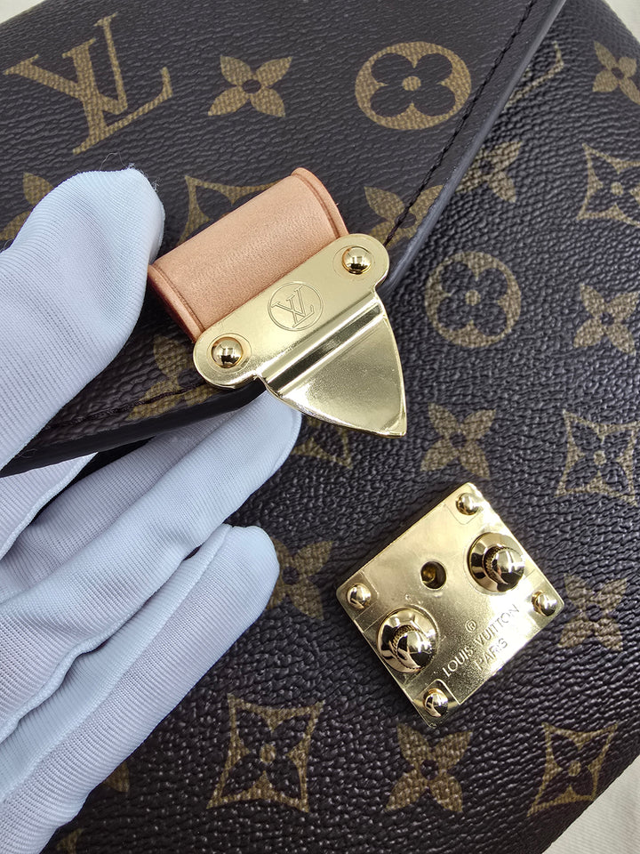 Louis Vuitton Pochette Métis