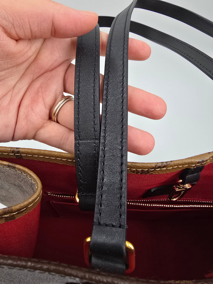 Louis Vuitton  ONTHEGO MM