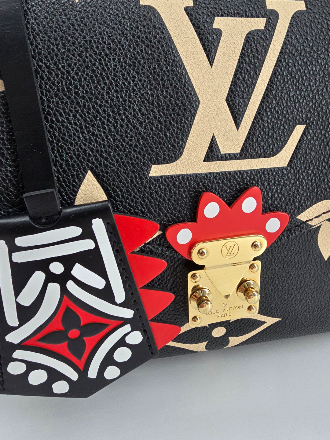 Louis Vuitton Metis Limited Edition Bicolor CRAFTY