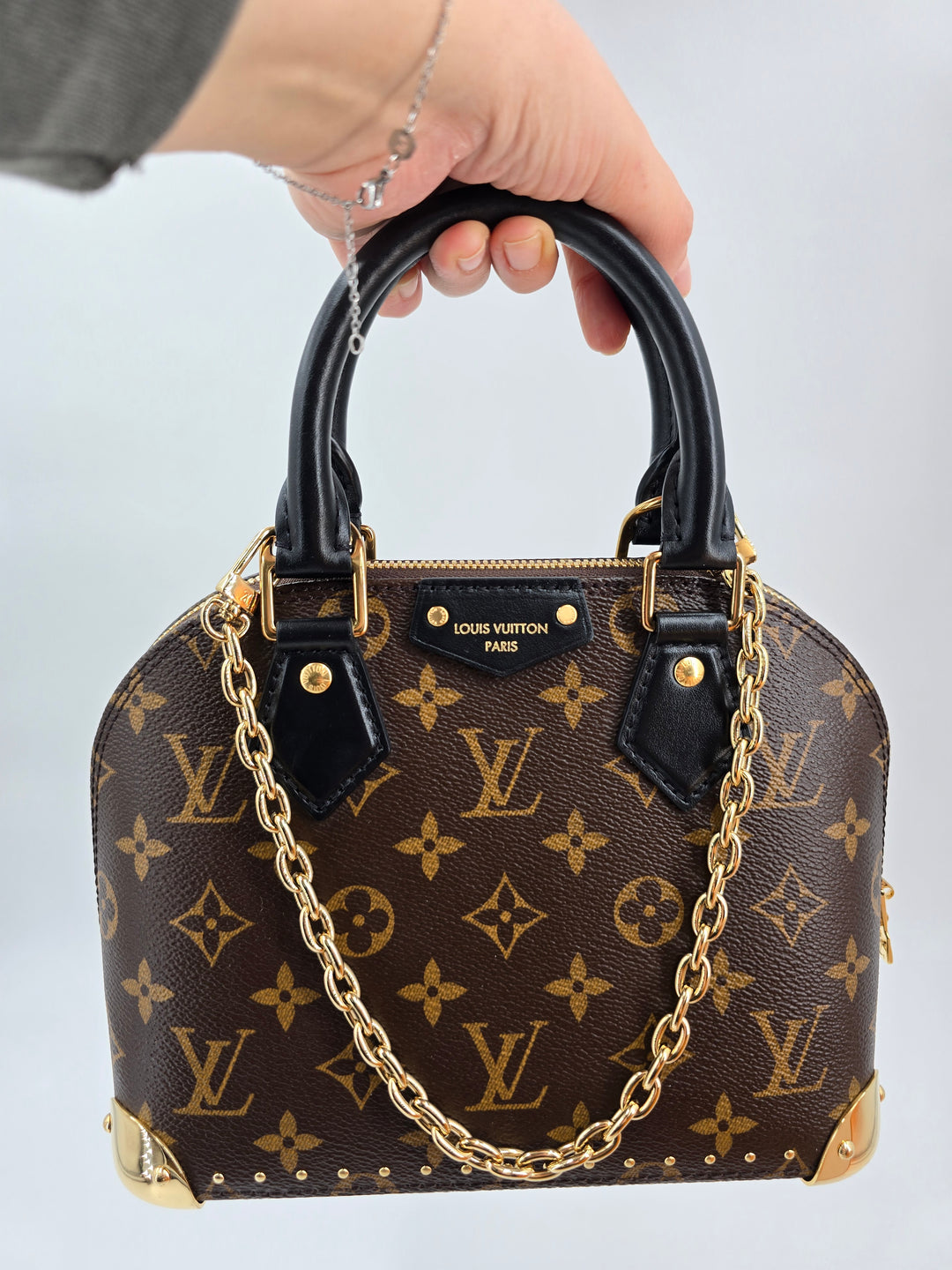 Louis Vuitton Alma bb Trunk