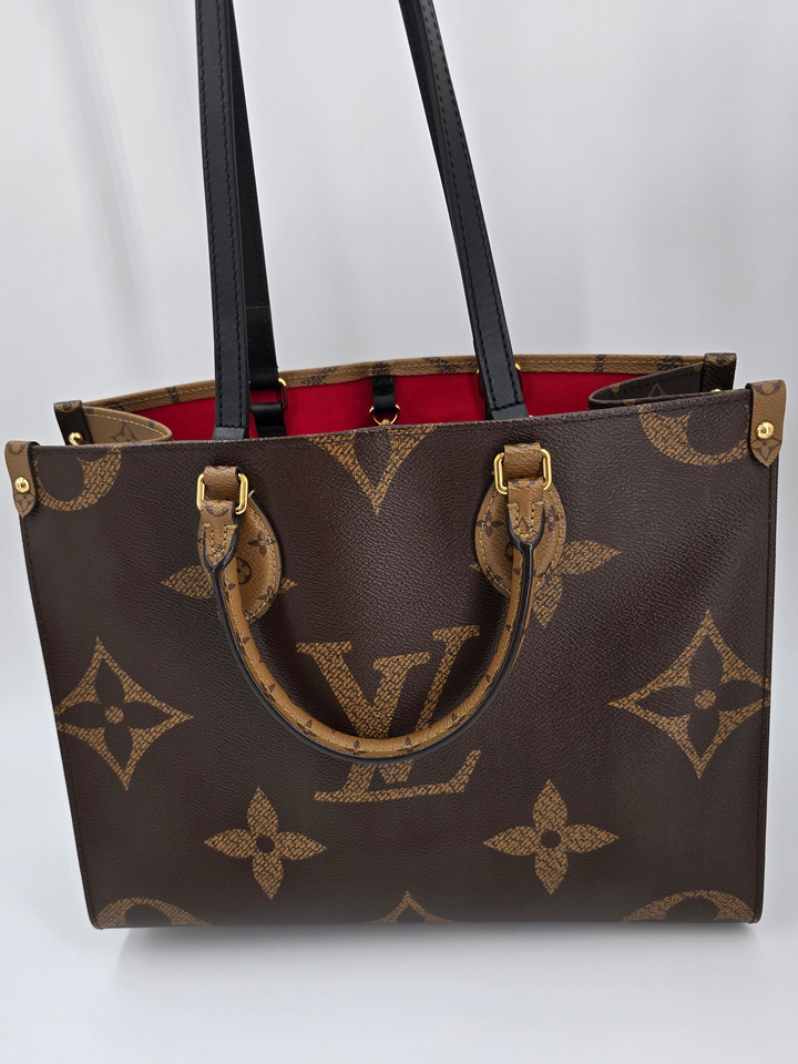 Louis Vuitton  ONTHEGO MM