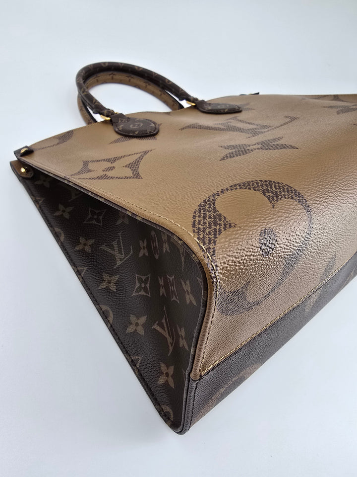 Louis Vuitton  ONTHEGO MM