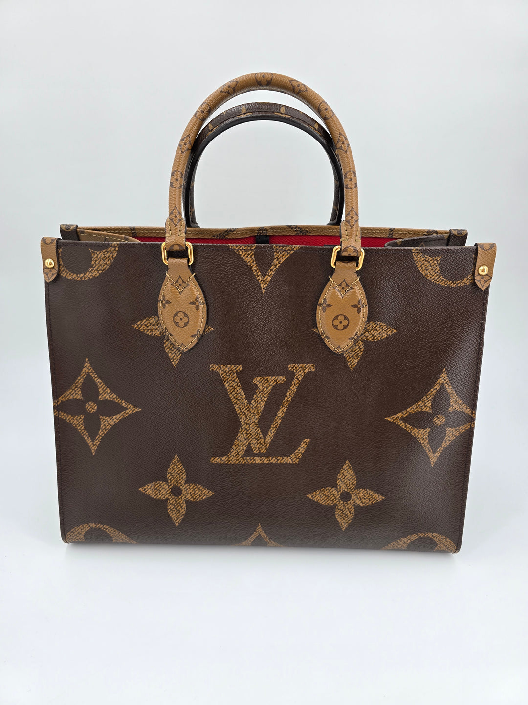 Louis Vuitton  ONTHEGO MM
