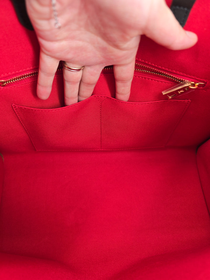 Louis Vuitton  ONTHEGO MM