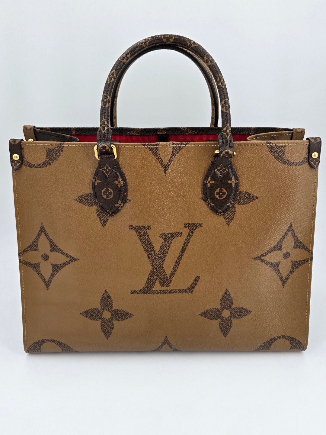 Louis Vuitton  ONTHEGO MM