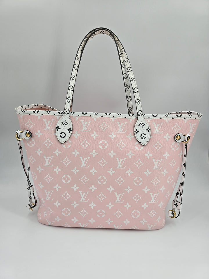 Louis Vuitton Neverfull MM Limited Edition Giant Monogram