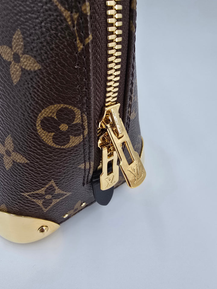 Louis Vuitton Alma bb Trunk