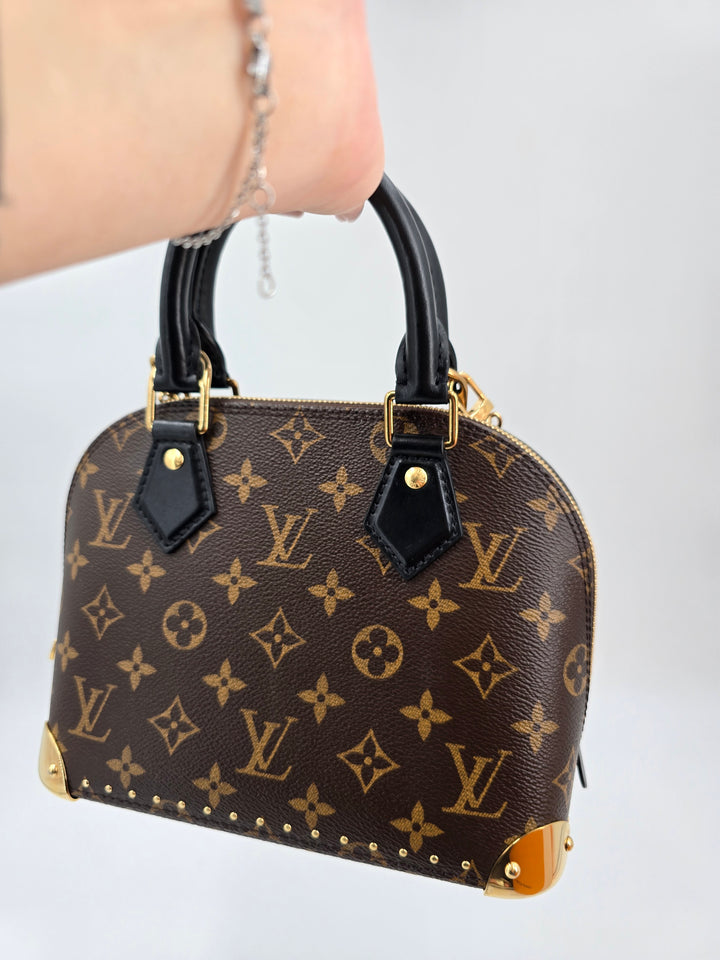 Louis Vuitton Alma bb Trunk