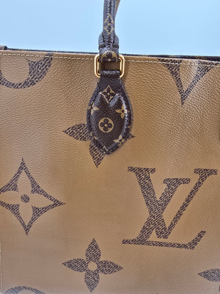 Louis Vuitton  ONTHEGO MM