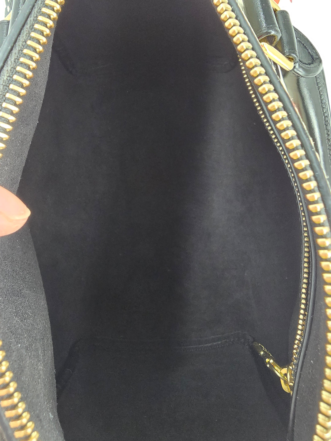 Louis Vuitton Speedy 25                                          Limited Edition                           GameOn