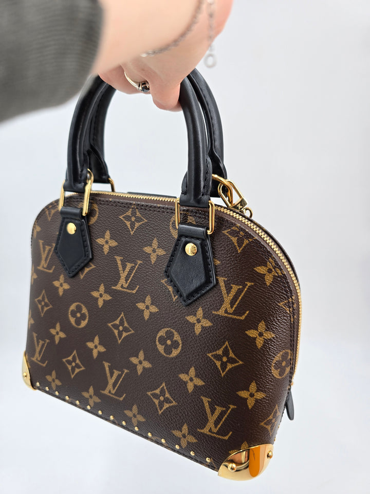 Louis Vuitton Alma bb Trunk